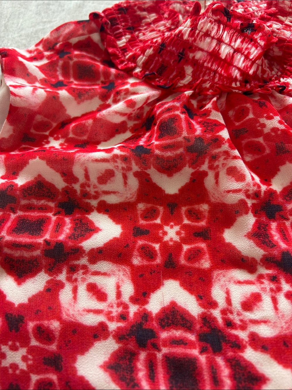 Calvin Klein Sleeveless Mock Neck Blouse Red Purple Size XL Lightweight Top - Picture 9 of 10